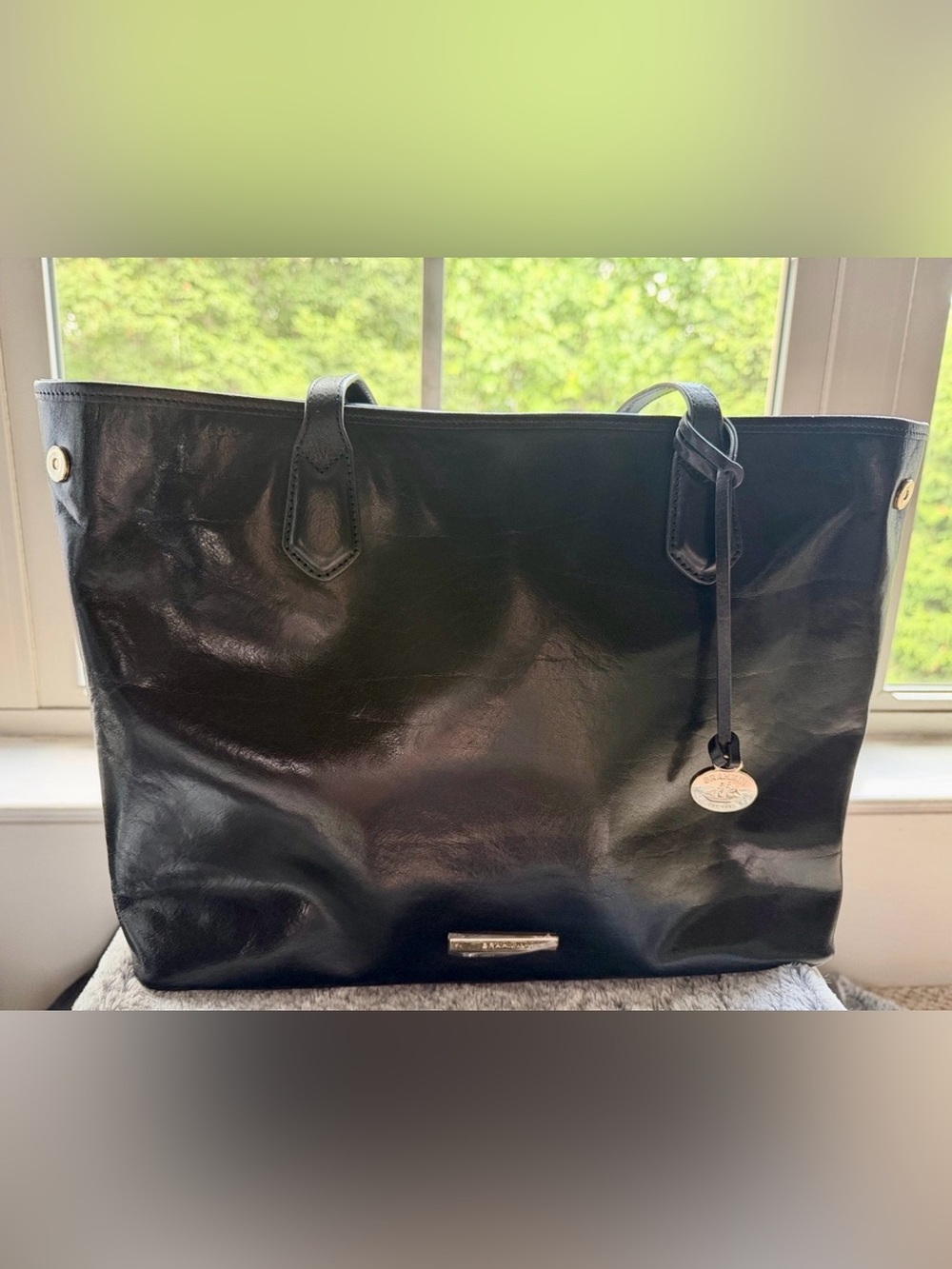 Black Brahmin Smooth Leather Tote Bag - Classic Everyday Carry. NWOT.